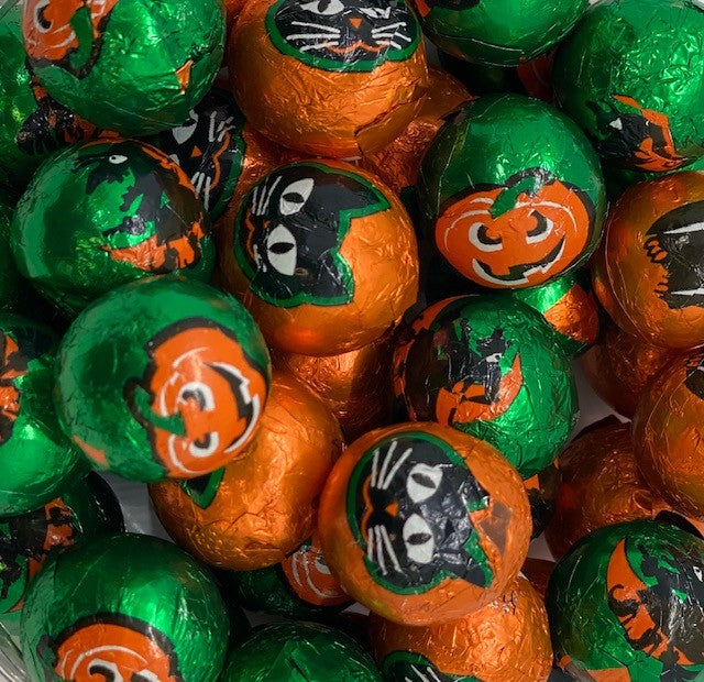 7 oz Halloween Milk Chocolate Balls
