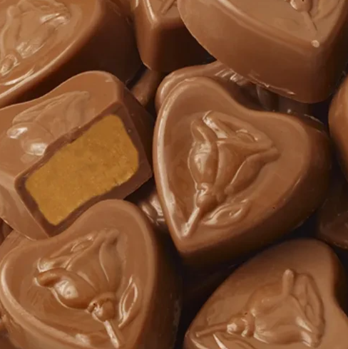 4 oz Peanut Butter Filled Hearts